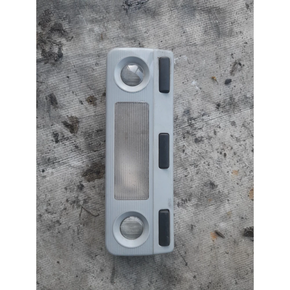 Плафон подсветки салона  Bmw E39