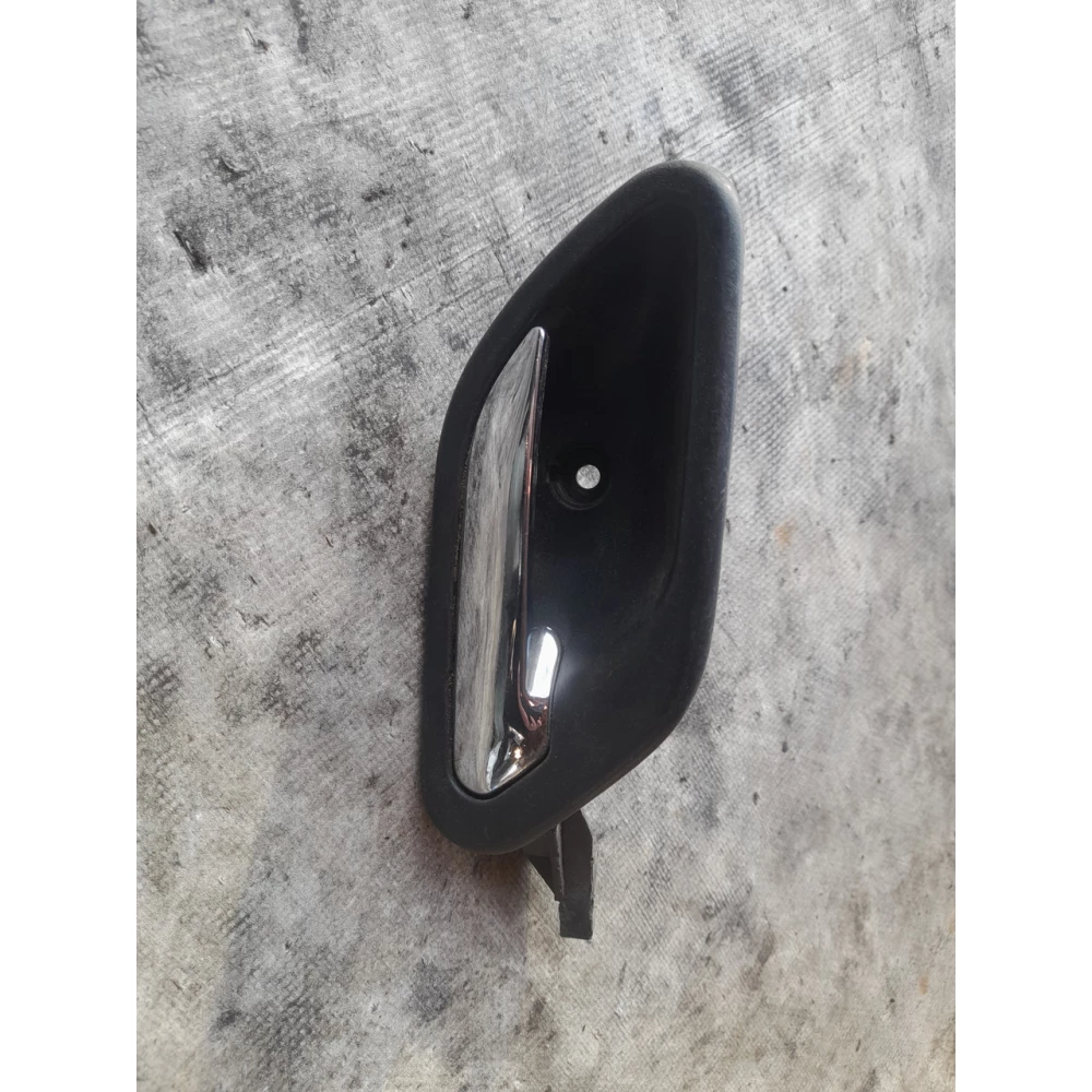 Правая ручка двери Bmw E39