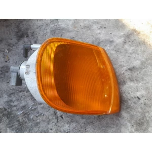 Изображение товара -  Передний правый поворотник  Vw Polo