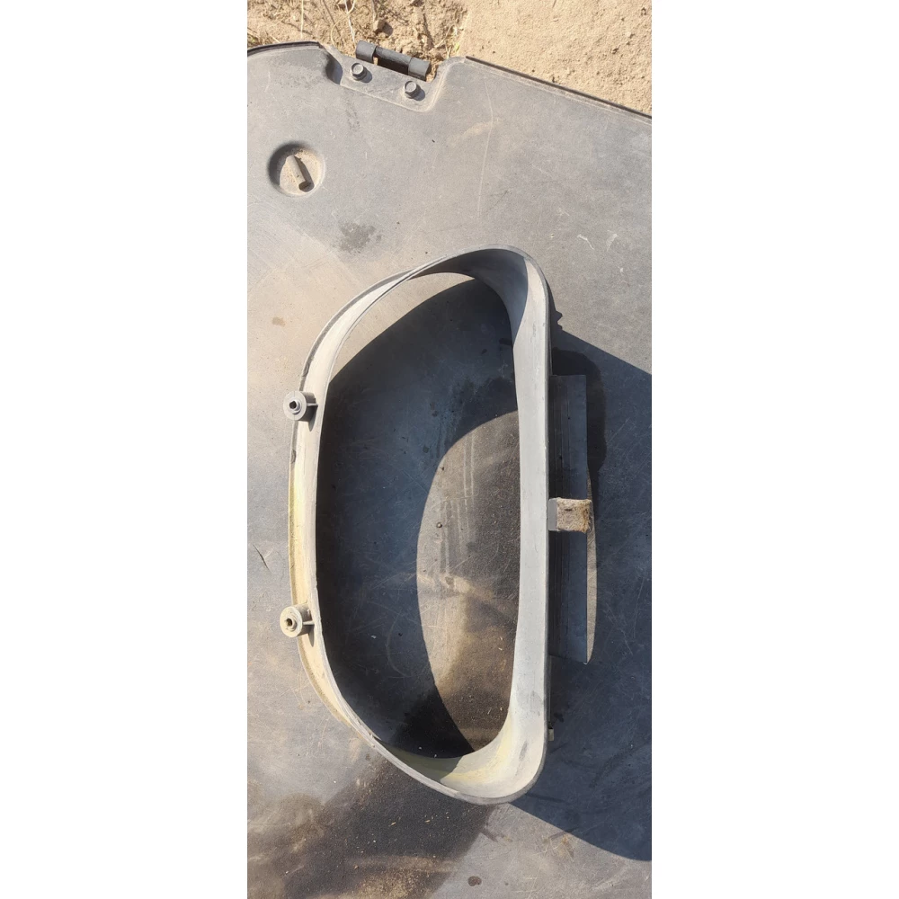 Пластик панели приборів Volvo v40