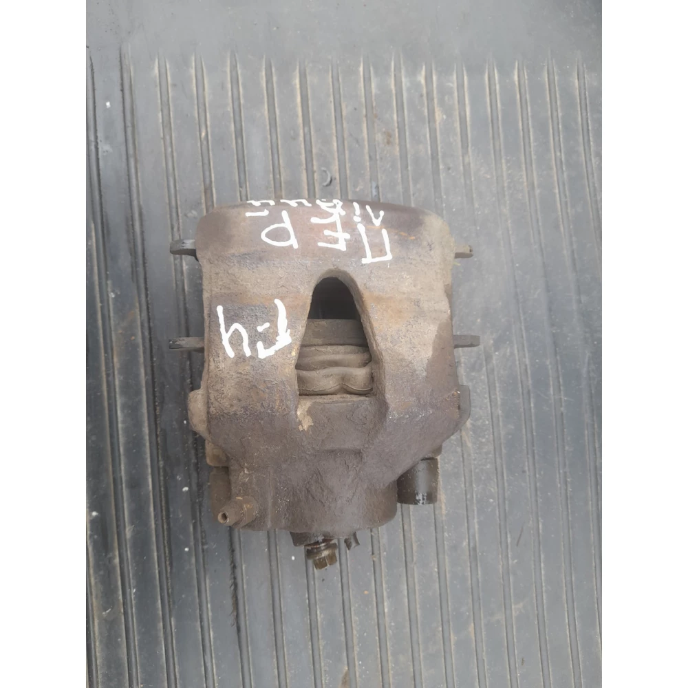 55184 передний левый супорт Vw Golf 4 универсал
