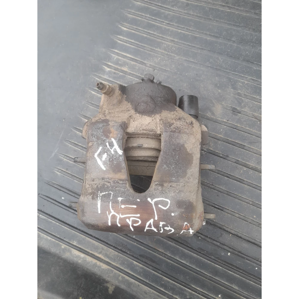 55183 Передний правый  тормозной супорт Vw Golf 4 универсал