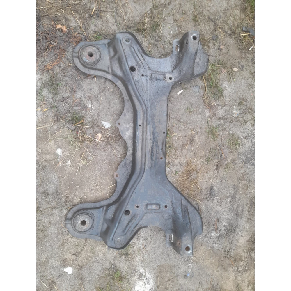 Передний подрамник Vw Golf 4 1.9