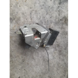 Изображение товара -  8352165 замок передней правой  двери Bmw E39