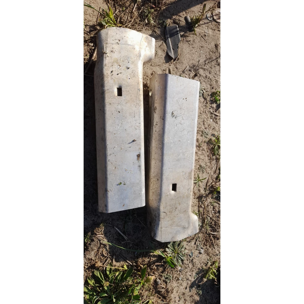 Усилитель бампера Audi  A4B5  4B0807331H