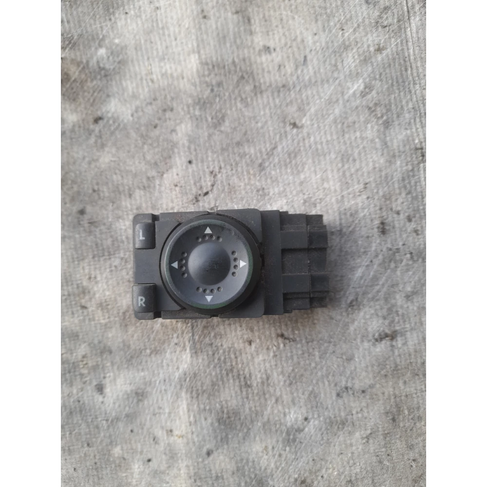 3B1959565 кнопка регулировки дзеркал Vw Passat B5