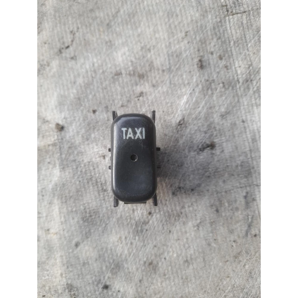 2108209510 кнопка тахі Mercedes-Benz w210