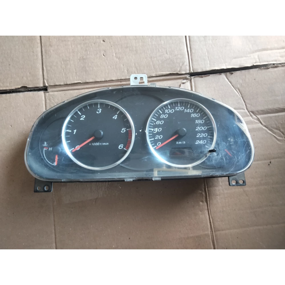 JGGJ6WB приборная панель Mazda 6 2.0tdi