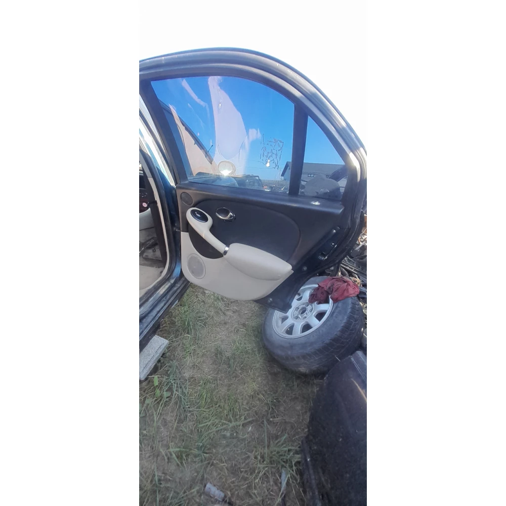 Задняя правая дверь Rover 75