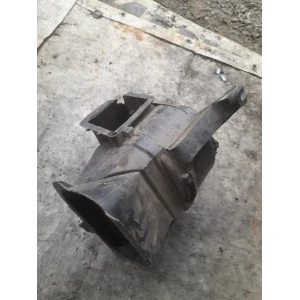 Изображение товара -  Корпус моторчика печки  Mercedes-Benz w124