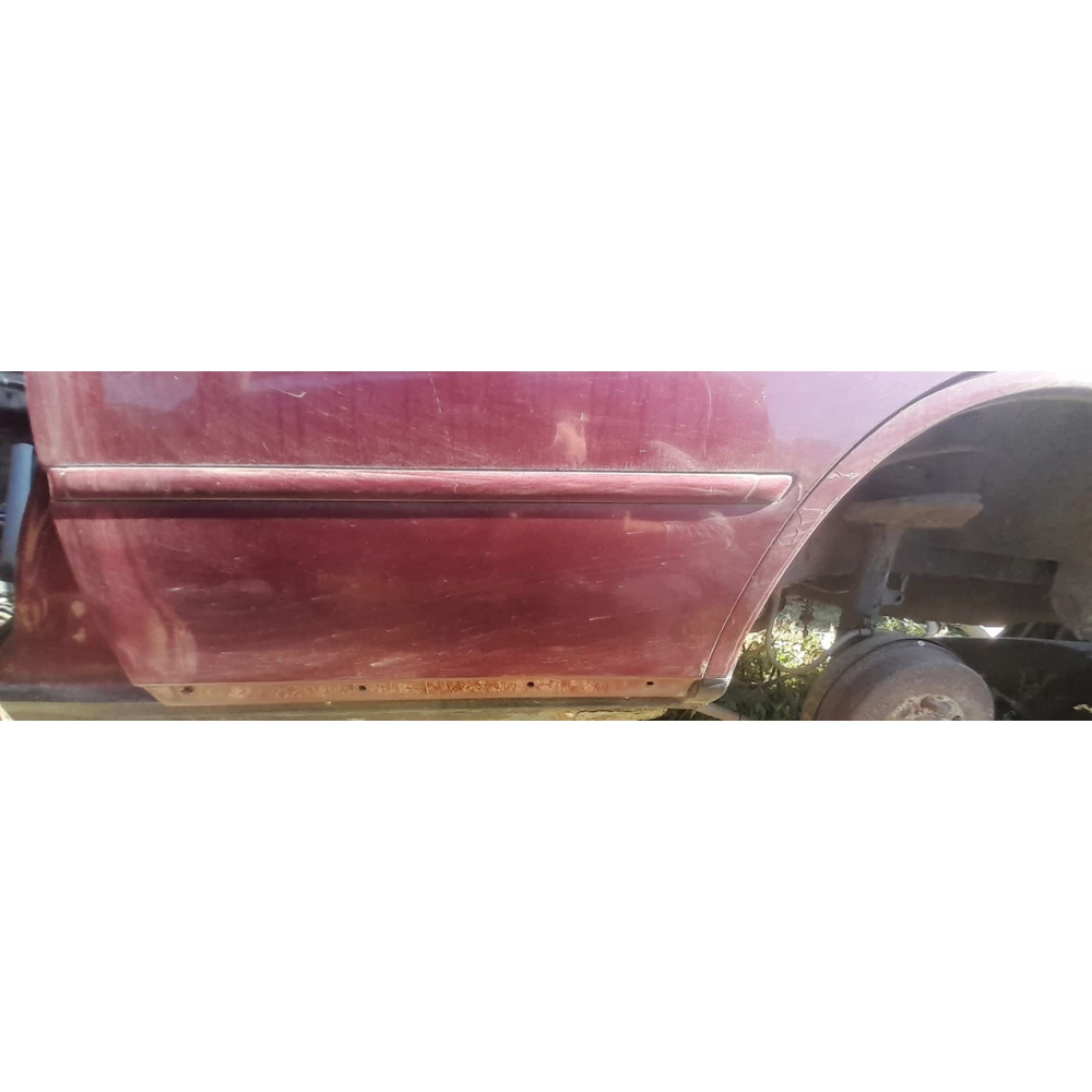 Задняя левая дверь Toyota Camry 10