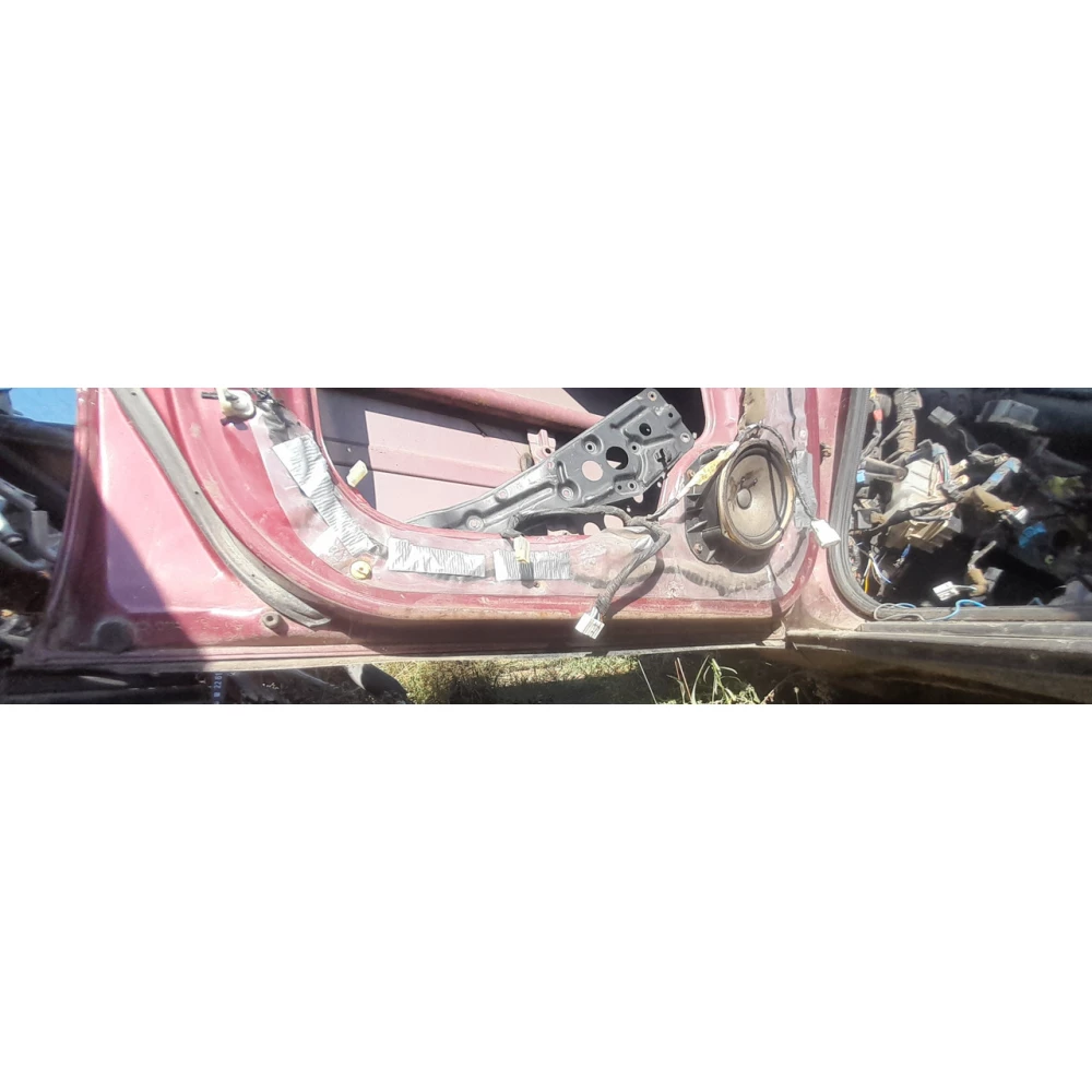 Передняя левая дверь Toyota Camry 10