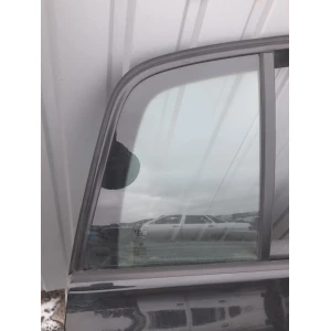 Изображение товара -  43r00048 заднее правое скло двери Vw Golf 5+
