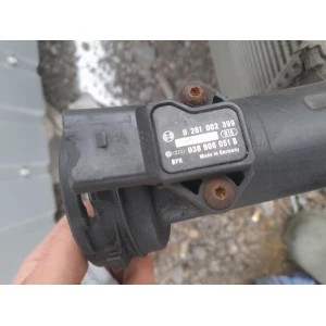 Изображение товара -  BOSCH 0281002576

 датчик давления наддува  Vw Golf 4