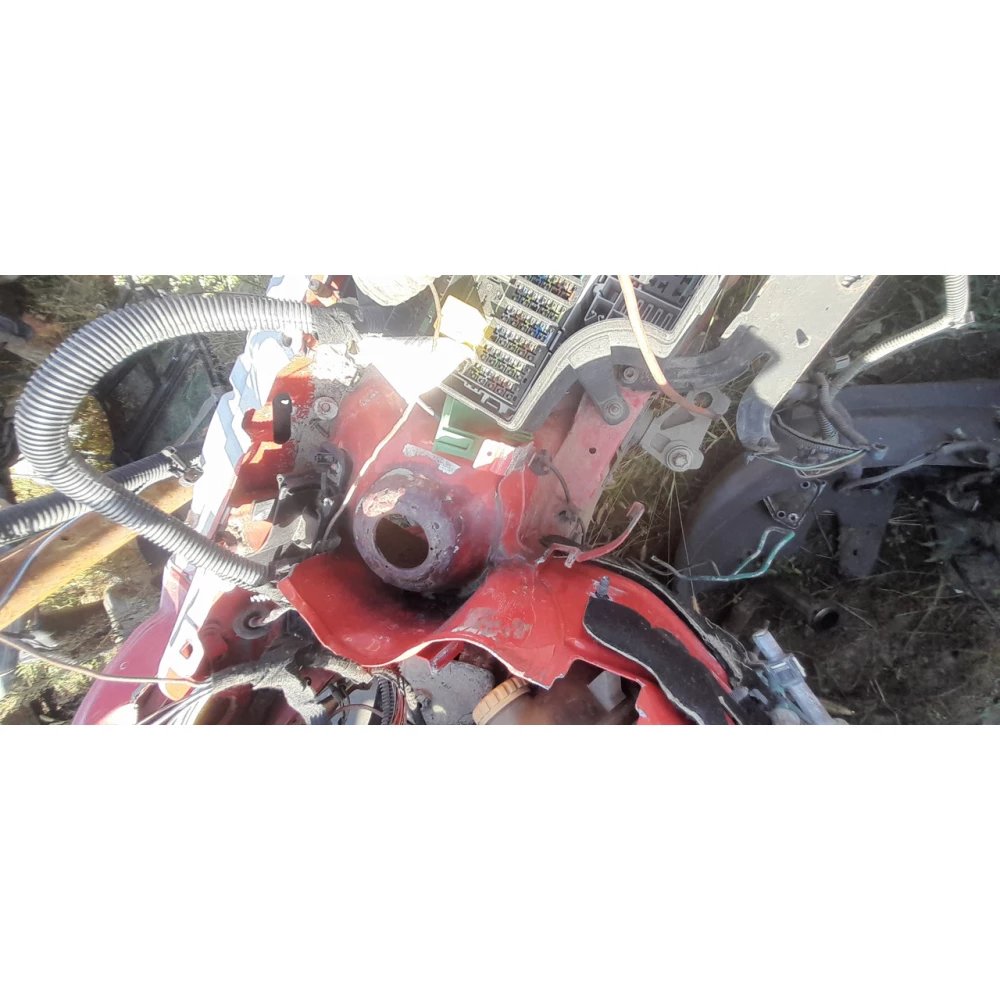 Левая четверть  Opel Combo