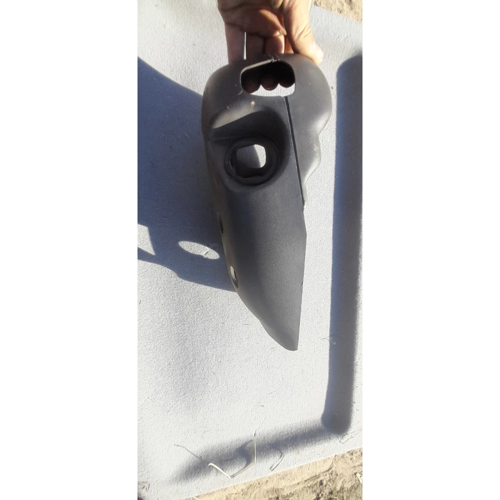 Подрулевой кожух Volvo v40