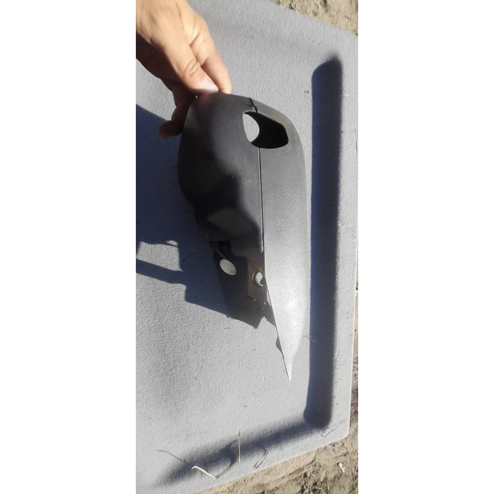 Подрулевой кожух Volvo v40