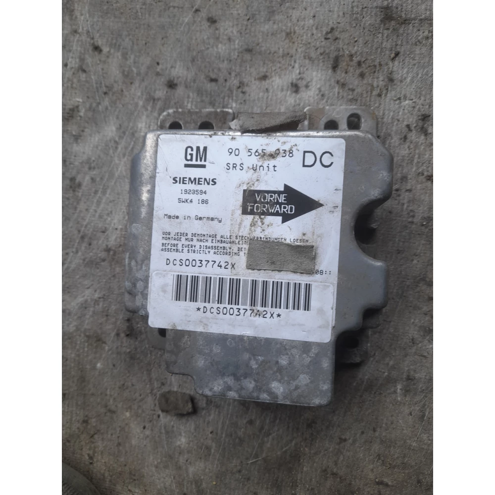 90565938 блок управления airbag  Opel Omega B