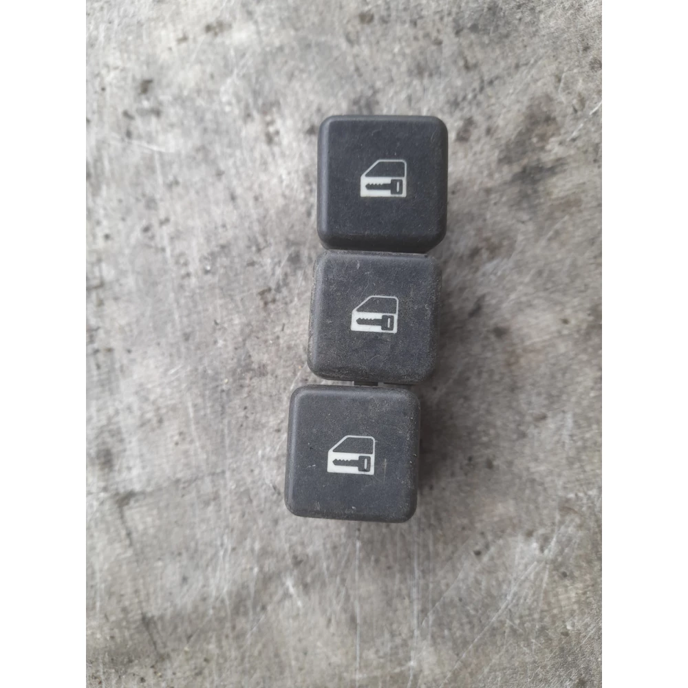 8360828 кнопка центрального замка Bmw E39