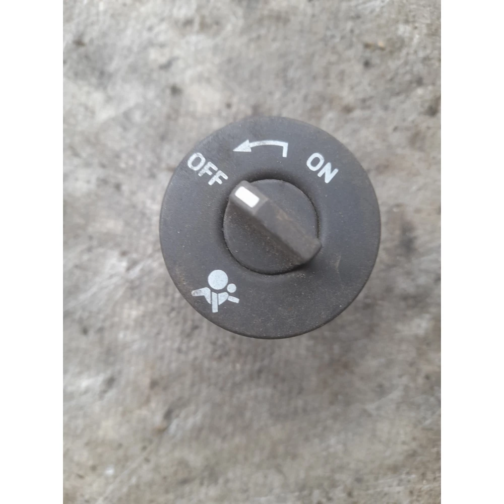 8200169509b  переключатель  системи Airbag  Renault Scenic 1