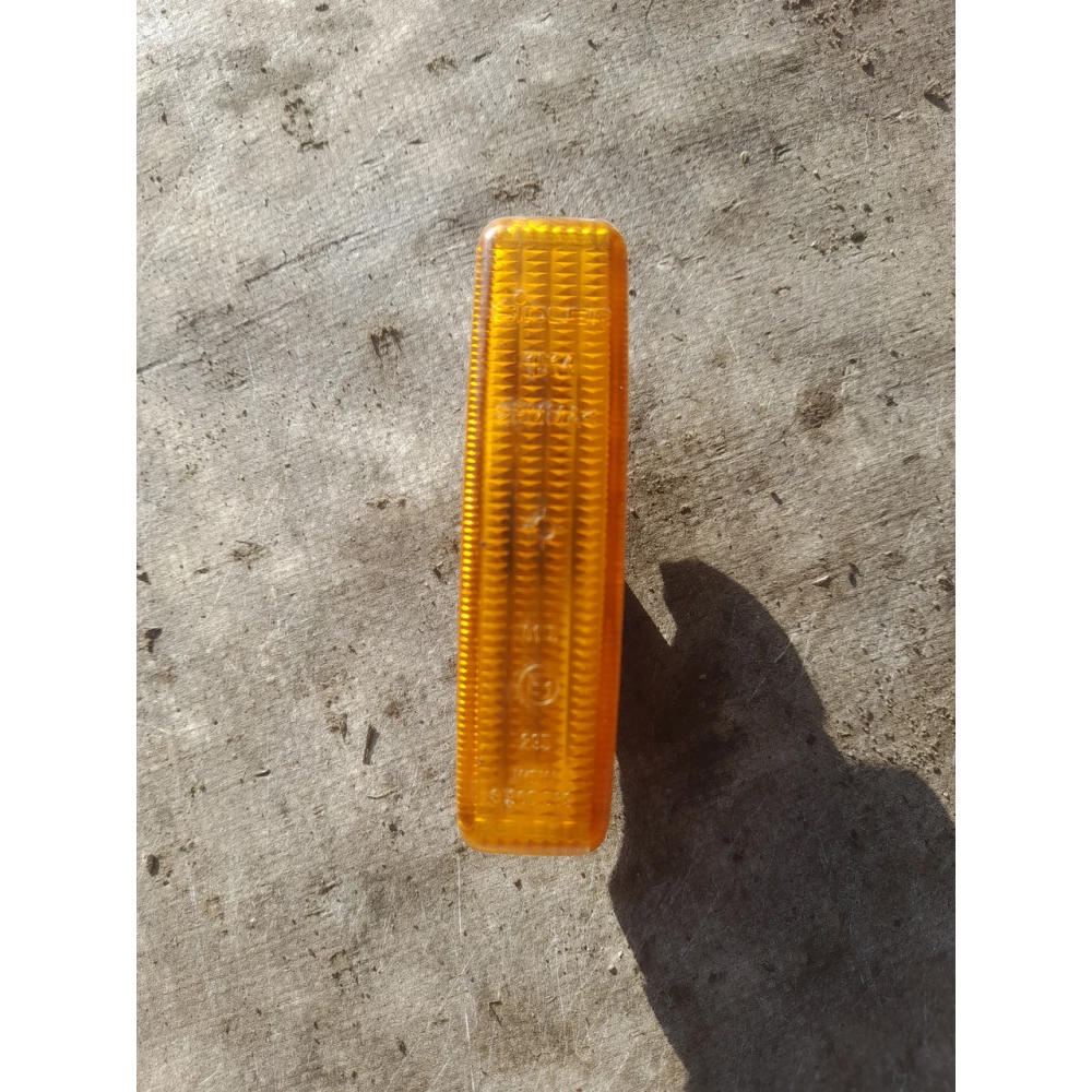 8360589  повторювачі поворота Bmw E39