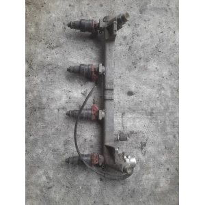 Изображение товара -  90411551 Паливна рампа з форсунками, форсунка Opel Omega B, Opel Vectra B, Astra G 1.8, 2.0