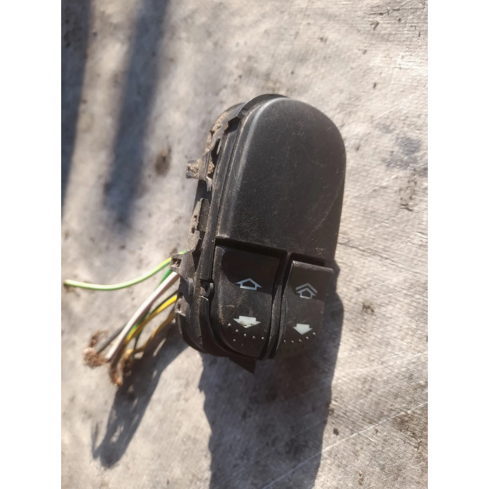 98ag14529ac блок управления  стеклоподйомникамы Форд Фокус 1