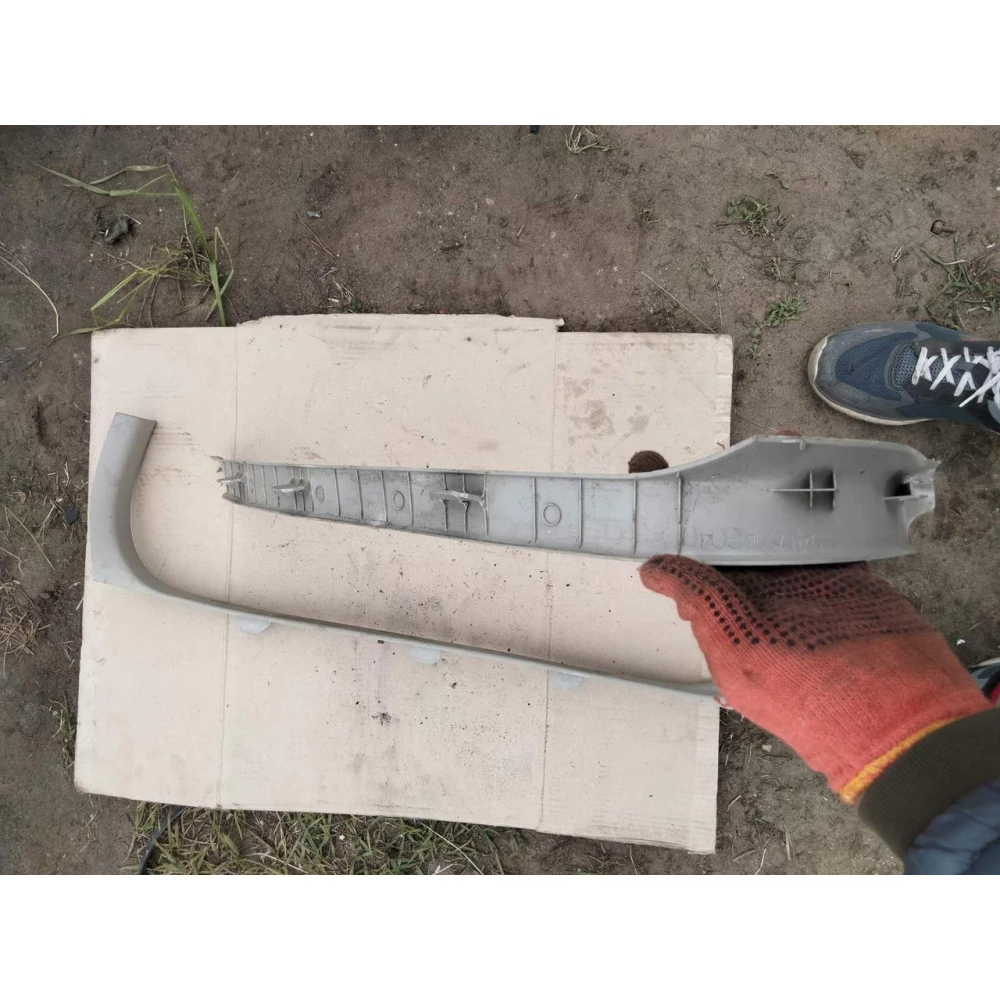 94060AG040  Накладки на порог внутрение Subaru Legacy Outback 3 BP 2003-2009