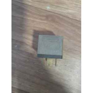 Изображение товара -  0332014152 реле Audi