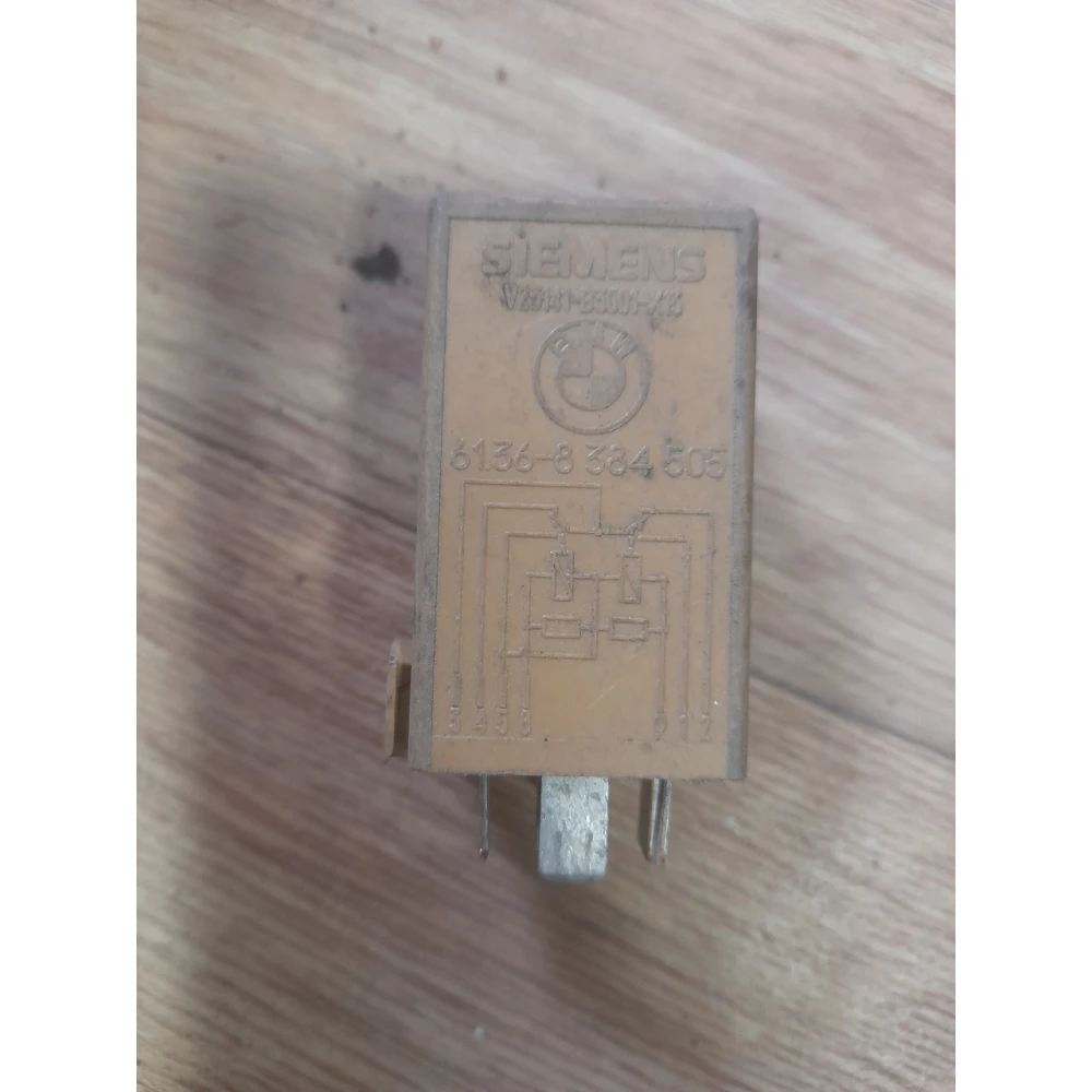 61368384505 реле дворников Bmw