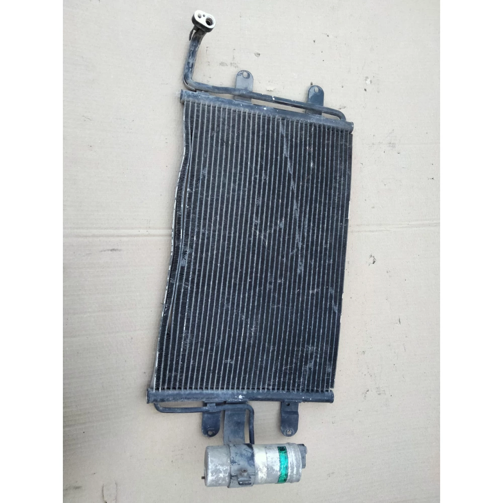 1j0820413a  1594310 радиатор кондиционера Golf 4 Skoda Octavia Seat