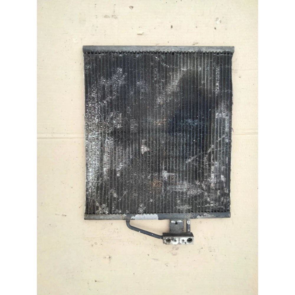 64538378438 радиатор кондиционера BMW E39 M5