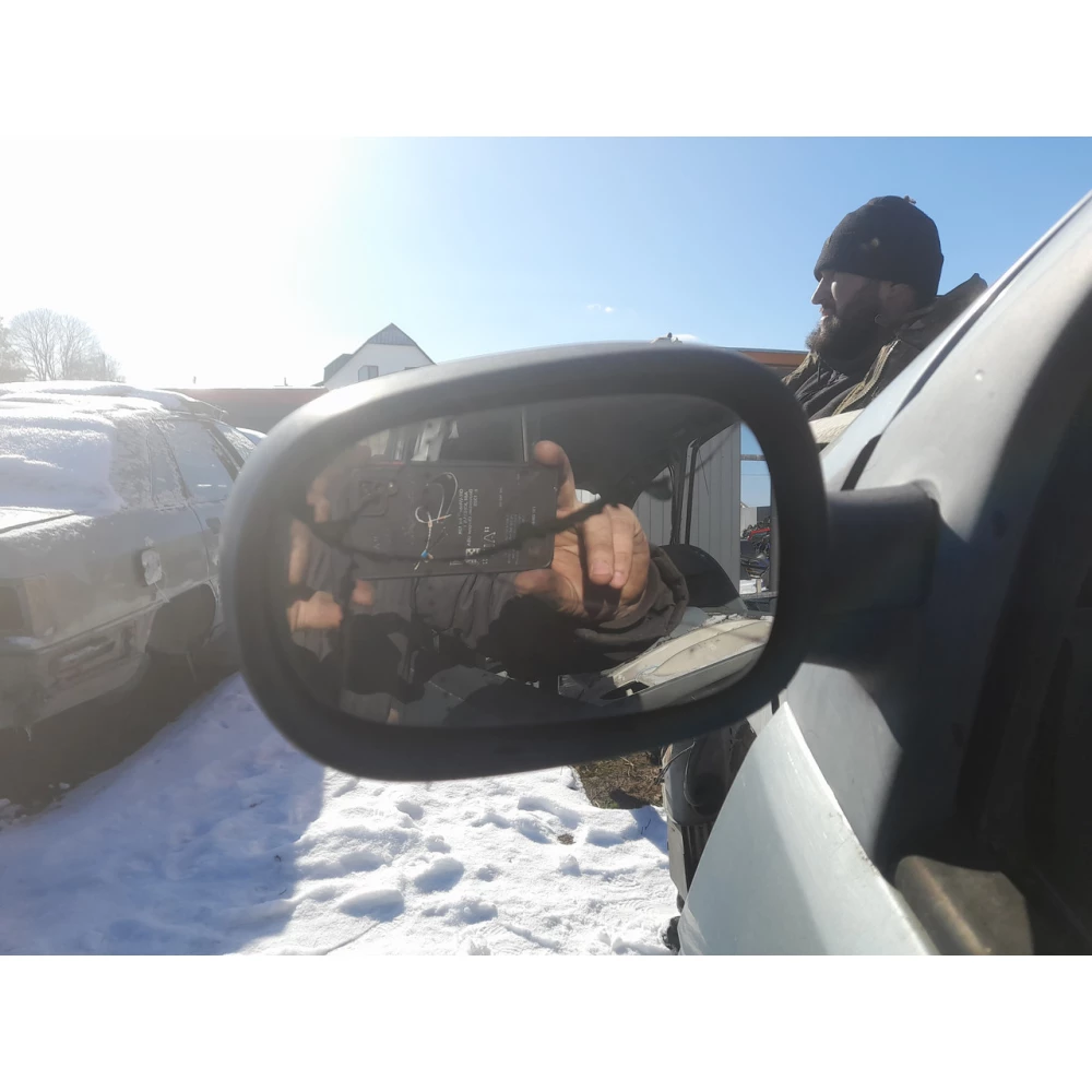 010461 L.Ліве дзеркало Сценік Меган.