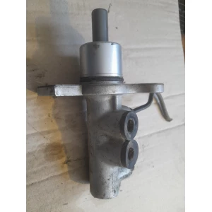 Изображение товара -  Lucas 101973  тормозной  цилиндр  Ауди А4В5