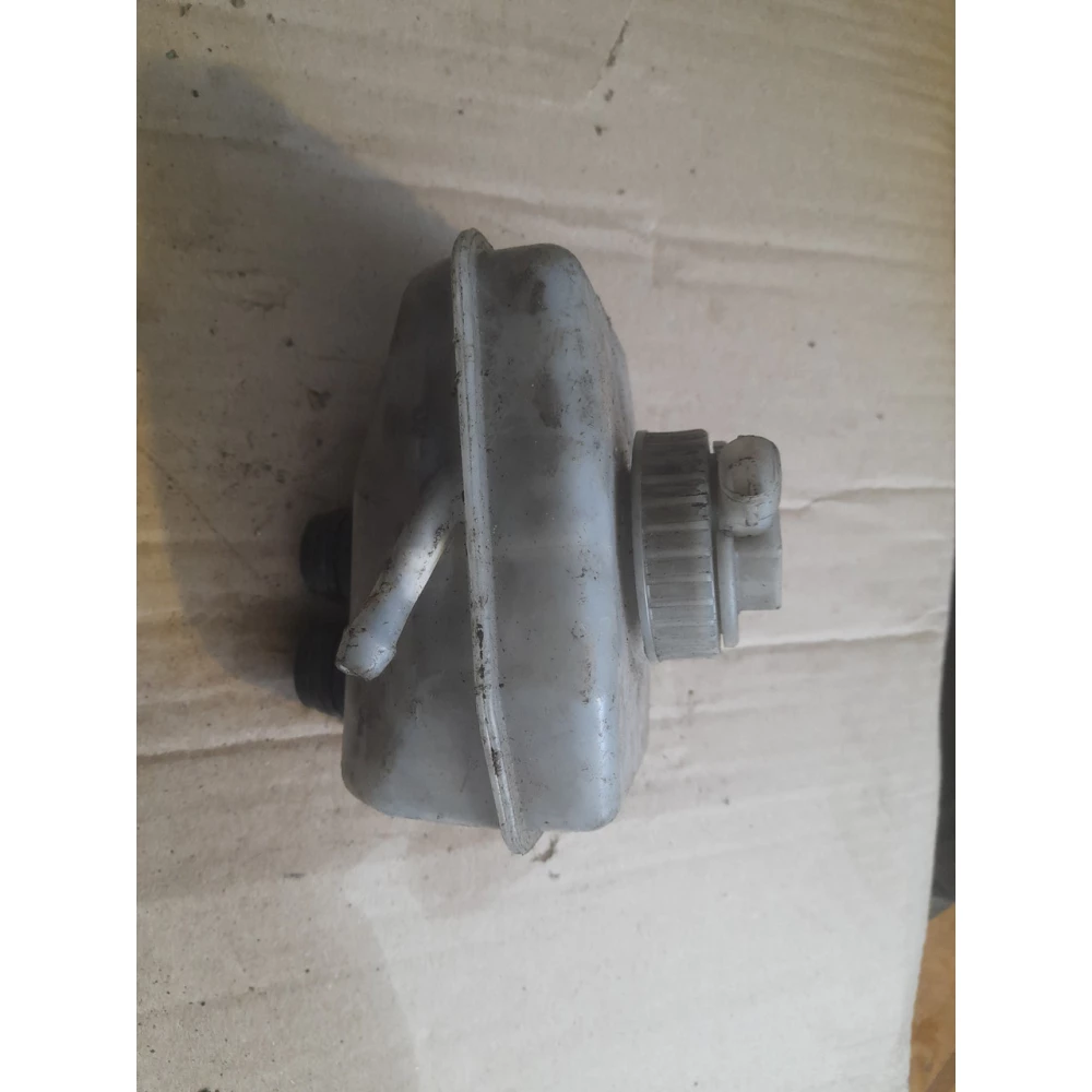 Delco 55512 бачок тормозного  цилиндра  Saab