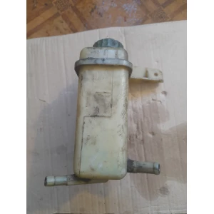 Изображение товара -  8a0422373c бачок гур Ауди 80 б4