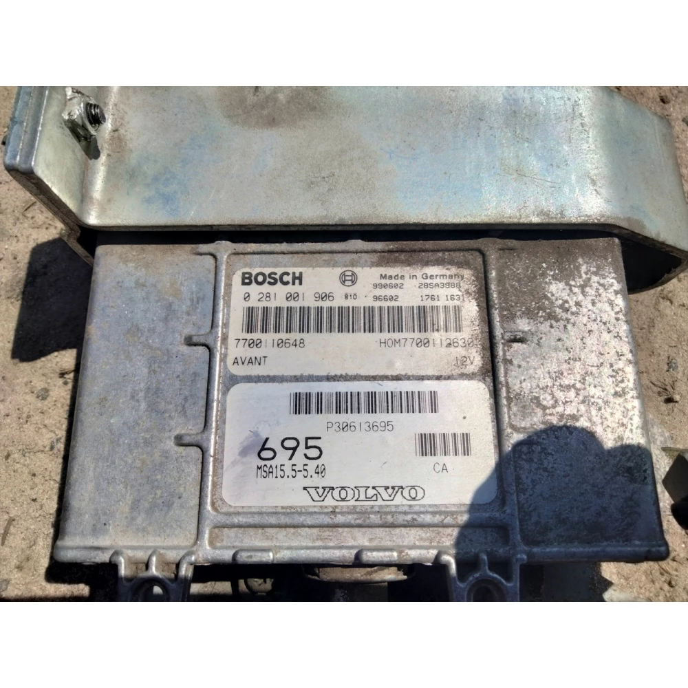 Блок Управления Двигателем ЭБУ VOLVO V40 S40 1.9 TD F8T 0281001906 / 770011048 / P30613695