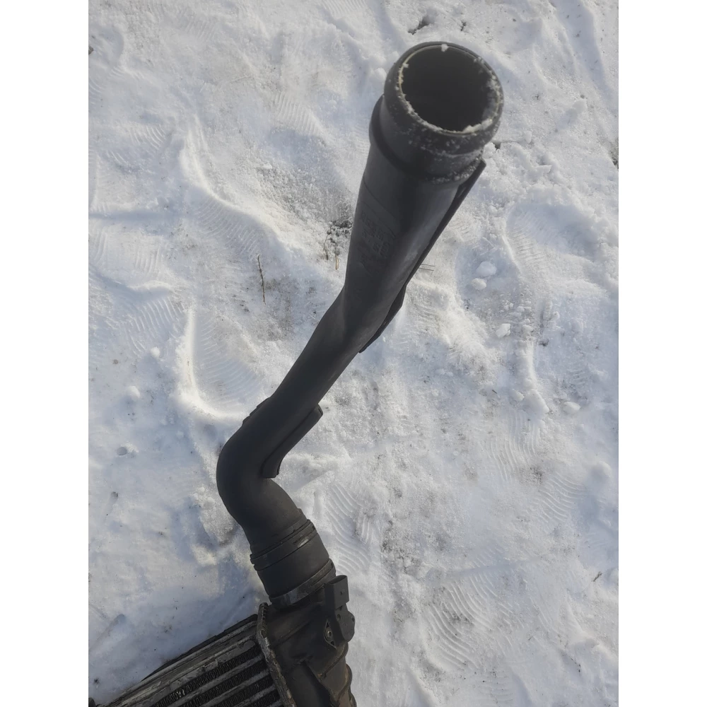 1j0145762 патрубок  интеркуллера  Vw Golf 4 1.9