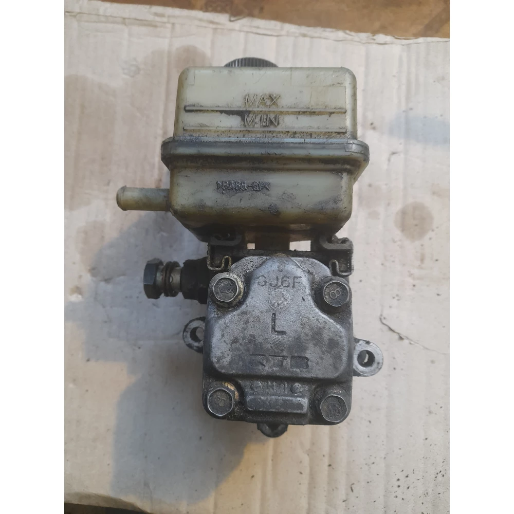 GJ6F Насос гідропідсилювача керма Гур Mazda 6 GG 2.0 CITD