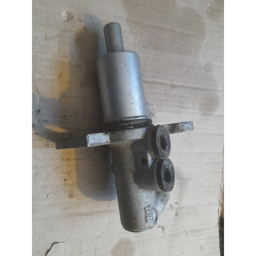 Altur2499 тормозной цилиндр  Vw Passat B5