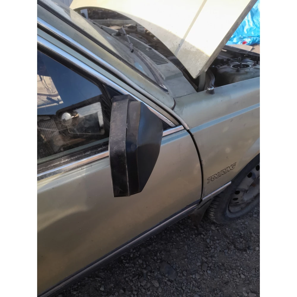 Правое дзеркало заднего вида Opel Ascona