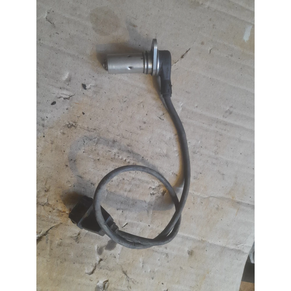 9805940 датчик коленвала  Audi