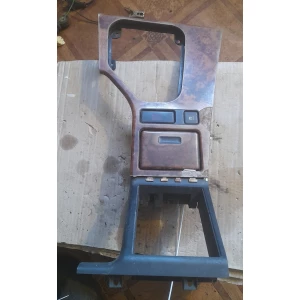 Изображение товара -  304670100 центральная консоль Bmw E39