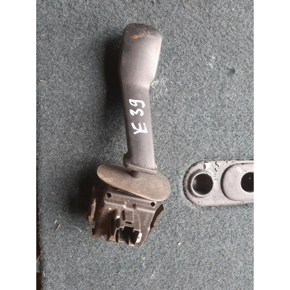 Переключатель поворотов BMW E39