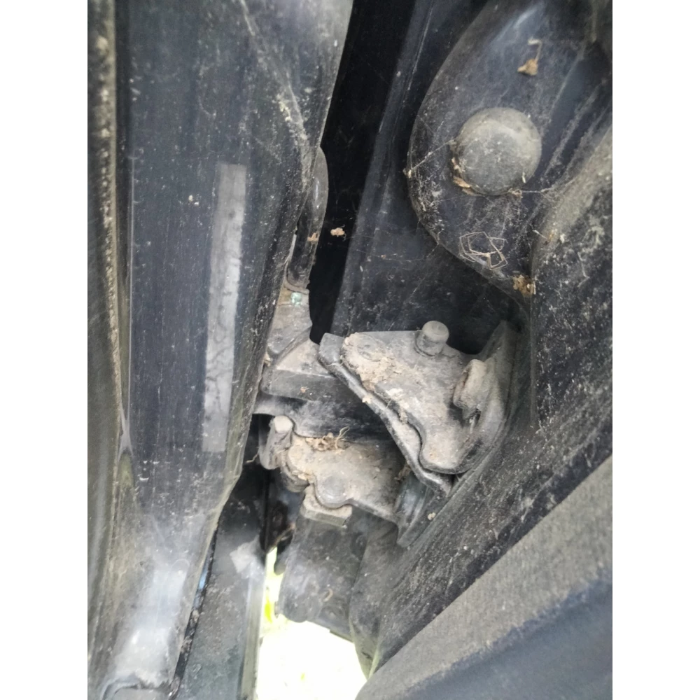 Петля задней правой двери Audi A6 C5 верхняя, нижняя