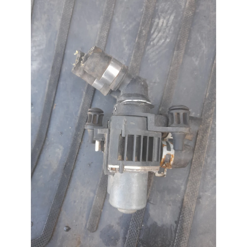 0018307884 клапан печки Mercedes-Benz