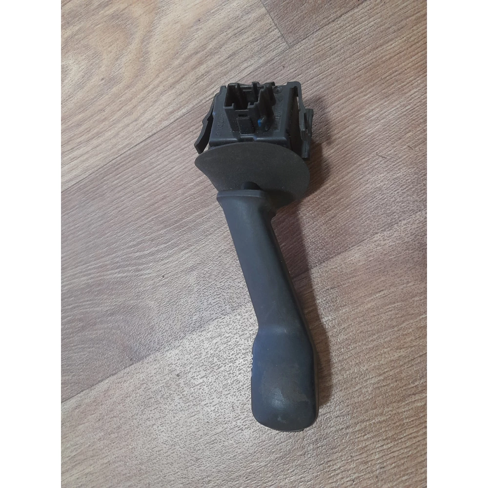 Переключатель поворотов BMW E39