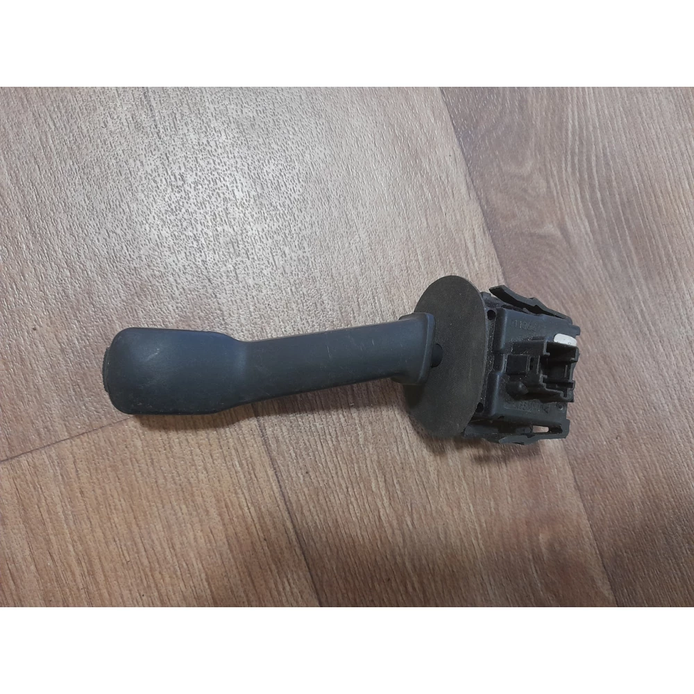 Переключатель поворотов BMW E39