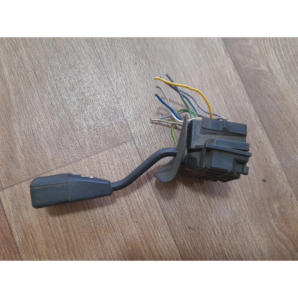 Переключатель поворотов BMW E34