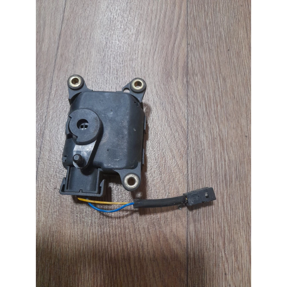 Привод заслонки печки Mercedes-Benz w210